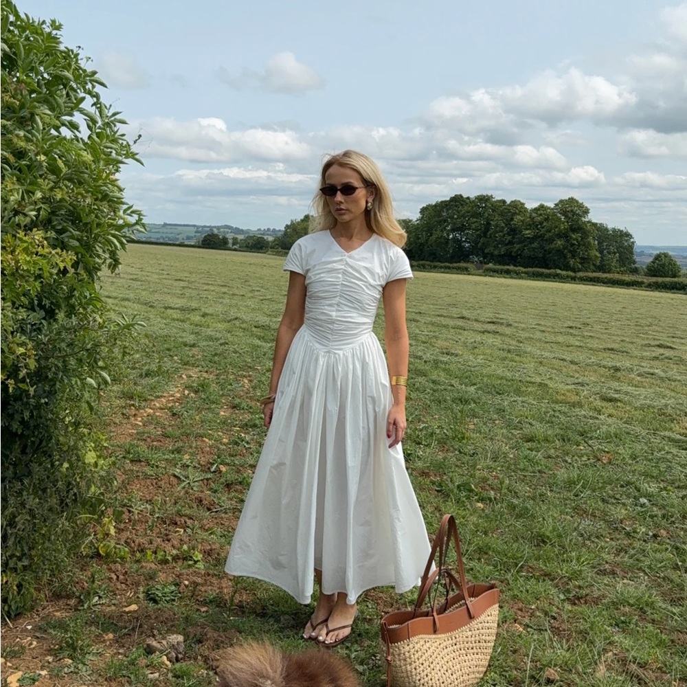 Fushia Shaw Dahlia Dress White - Picture 2 of 5